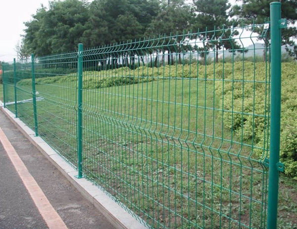 三角折彎護(hù)欄網(wǎng)價(jià)格-三角折彎圍欄網(wǎng)-南京護(hù)欄網(wǎng)-南京律和護(hù)欄網(wǎng)廠(chǎng)